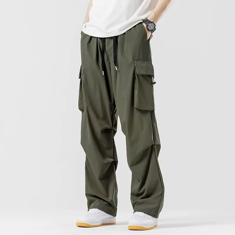 Men's Wide-Leg Cargo Pants - view 4