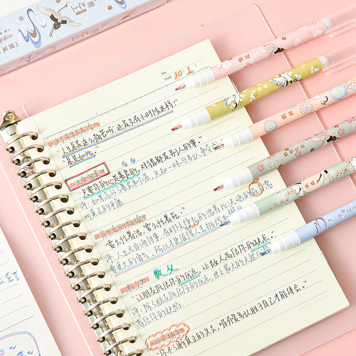 6-color highlighter set laid out