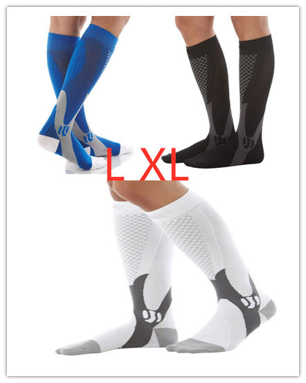 Compression socks 2-pack black worn on legs