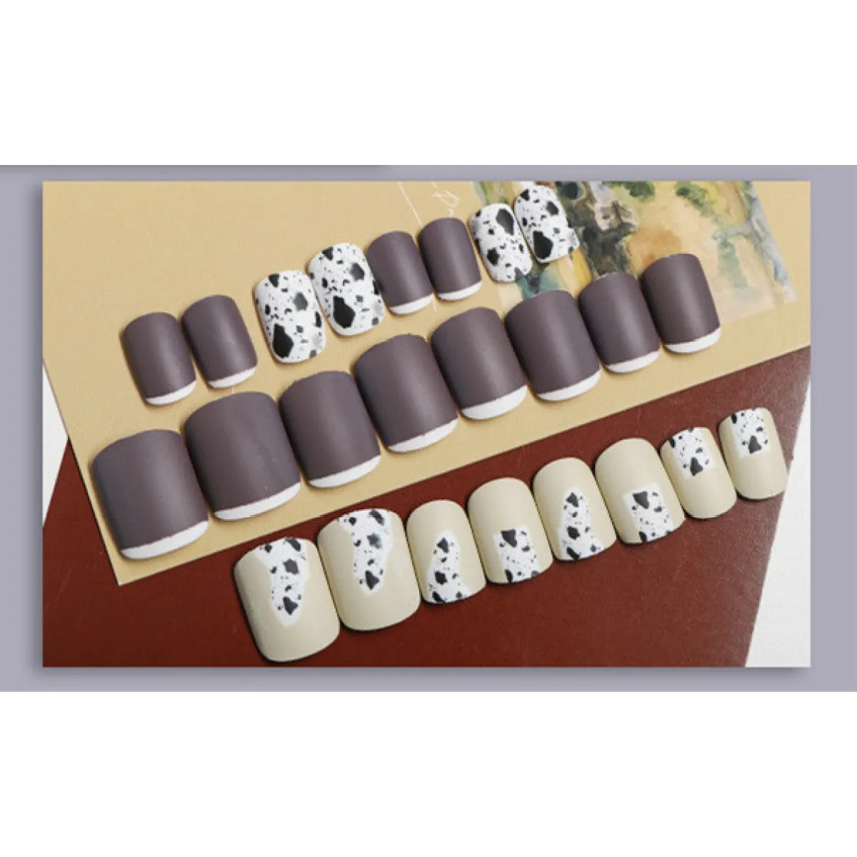 Press-on wearable fake nails set for women