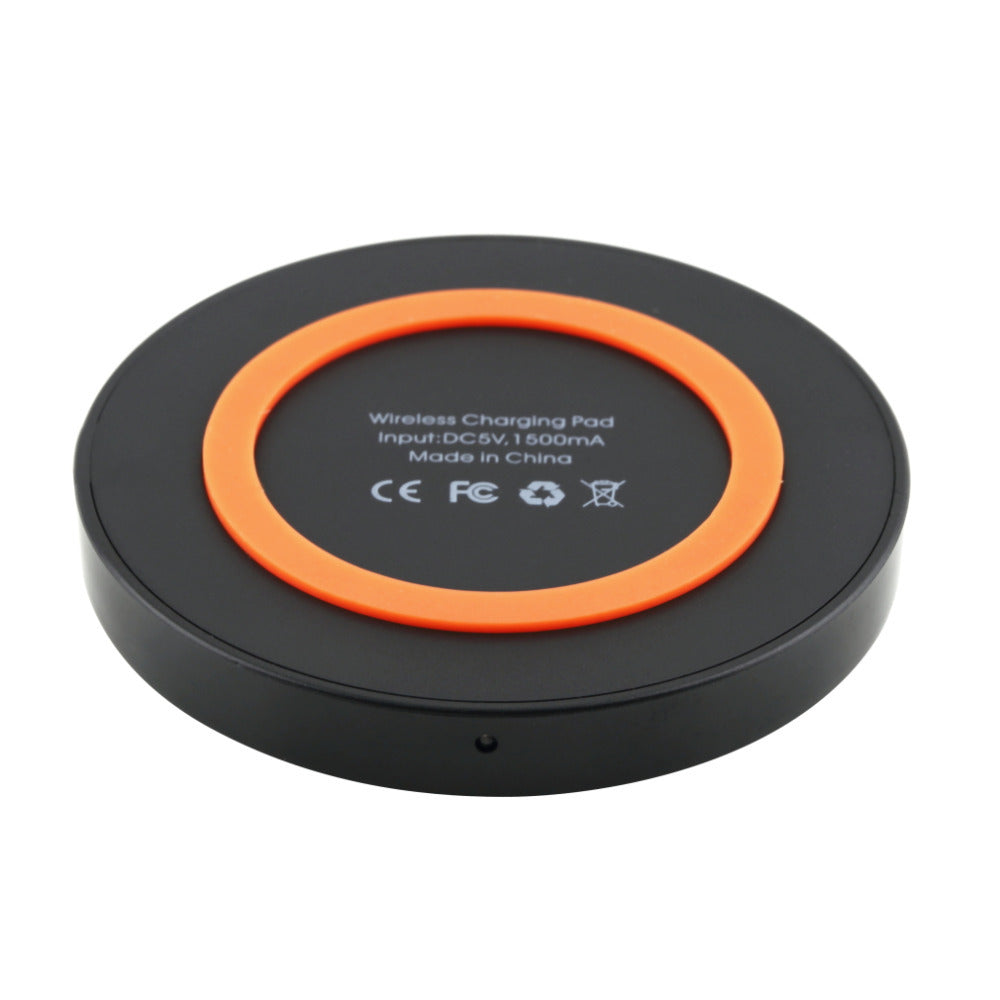 Slim round wireless charging pad – view 5