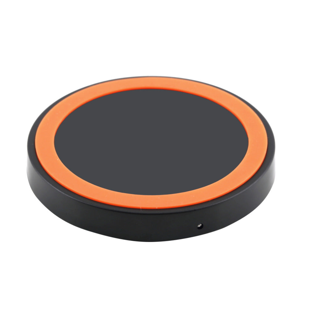 Slim round wireless charging pad – view 4