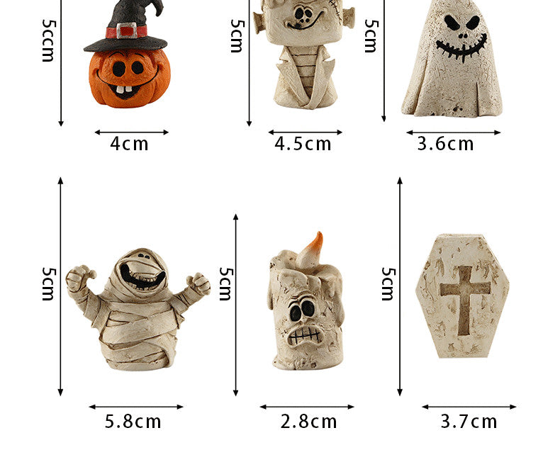 Mini Halloween figurine ornament – view 8