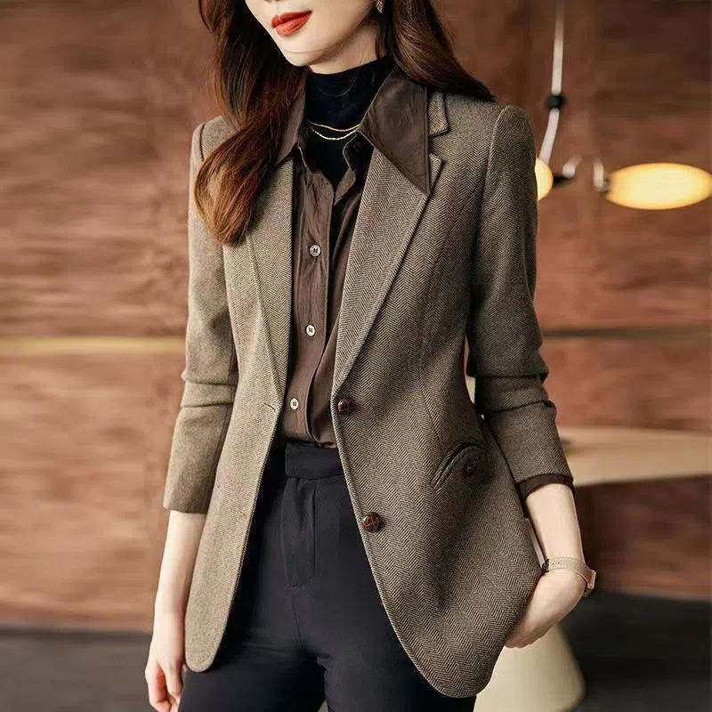 Women's Herringbone Single-Button Blazer