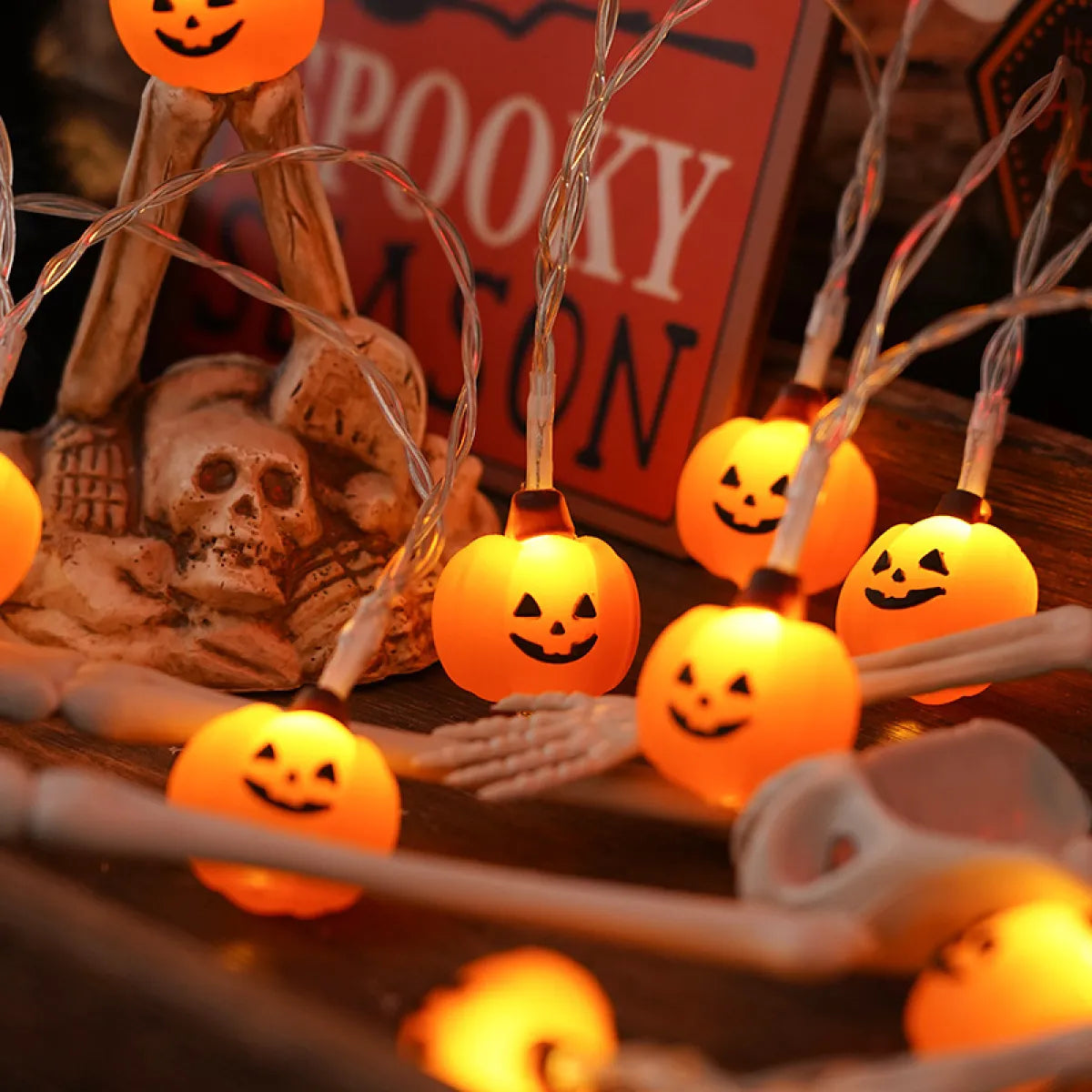 Halloween LED string lights with pumpkin ghost and bat shapes