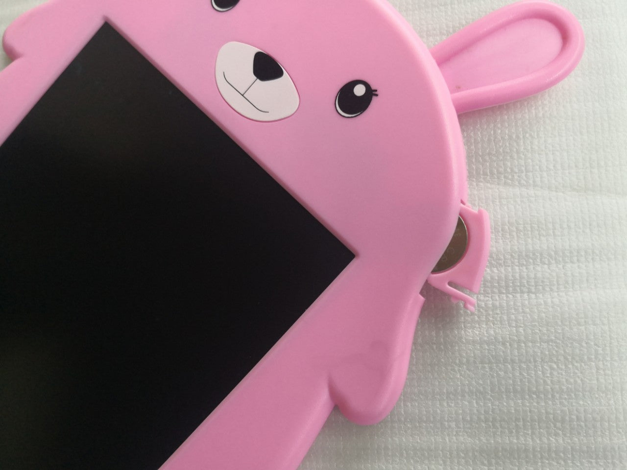Kids LCD drawing tablet in use