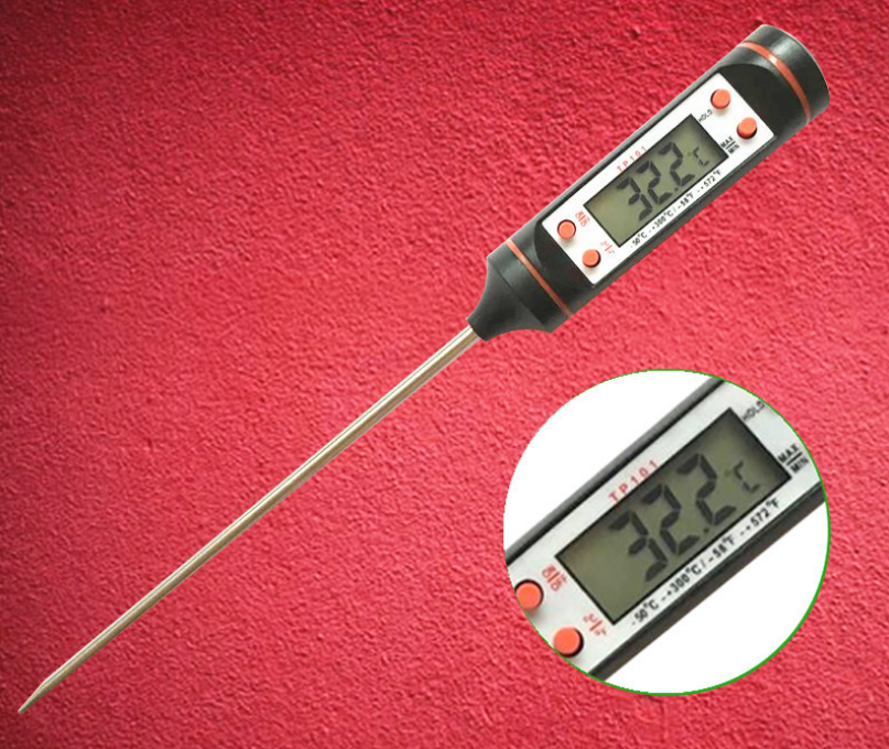 Instant-read digital food thermometer with metal probe