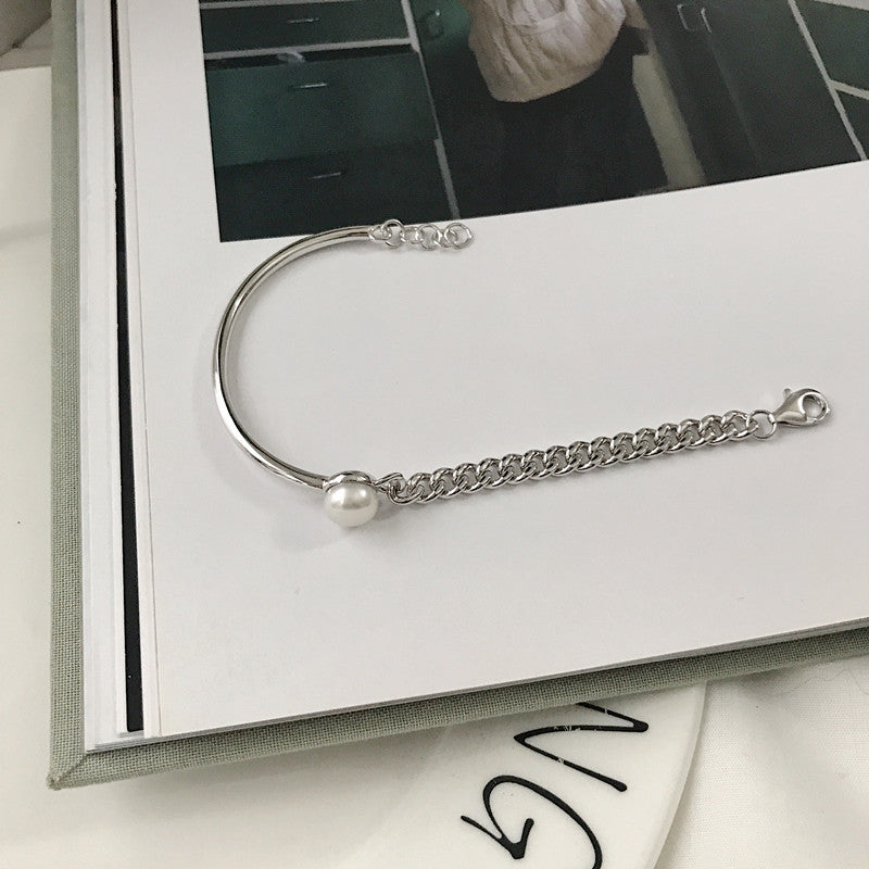 Asymmetric Faux Pearl Chain Bracelet - view 4