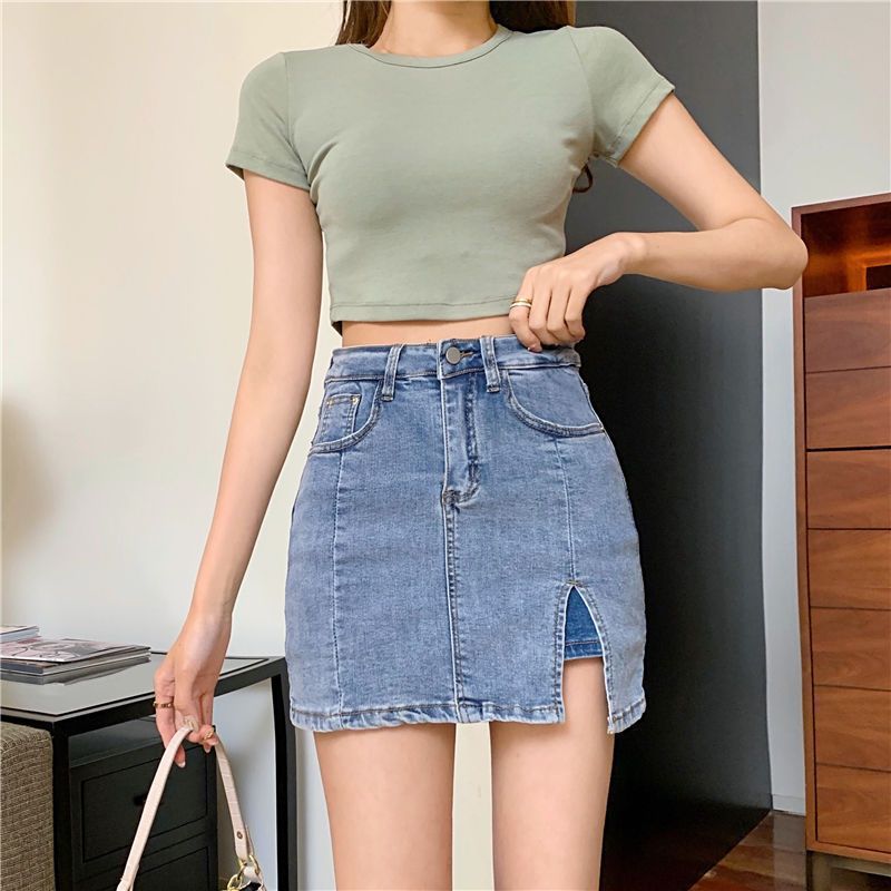 Slit Denim Skirt detail