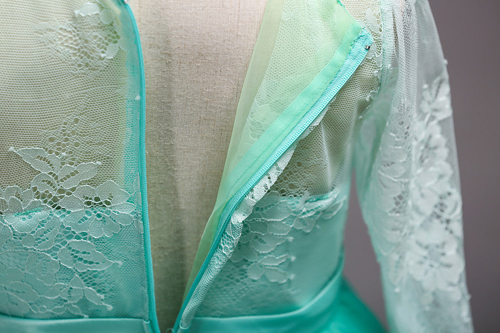 Lace sleeve detail of the flower girl dress