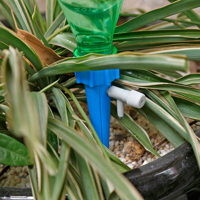 Self-Watering Drip Spikes 4
