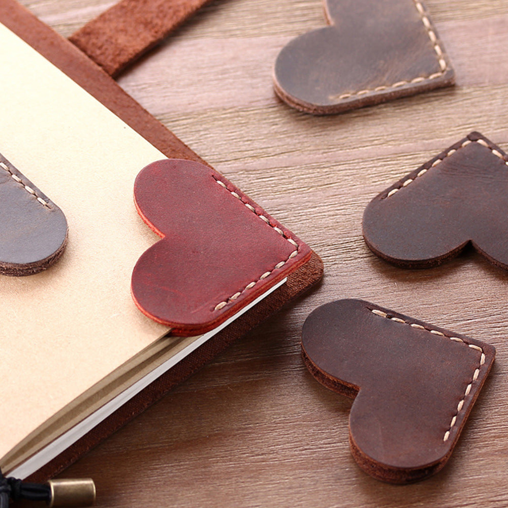Heart-shaped leather corner bookmark – view 1