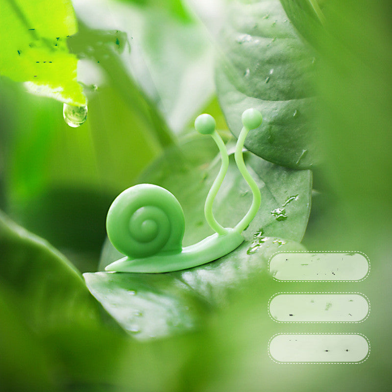 Snail Plant Climbing Wall Clips (10 Pack) 2