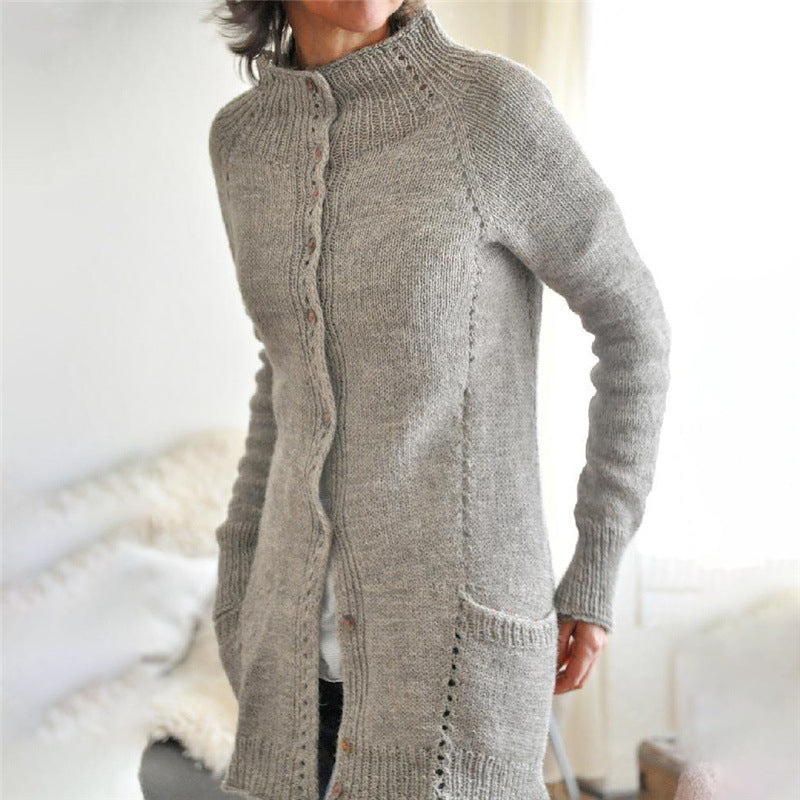 Women's button cardigan sweater with pockets