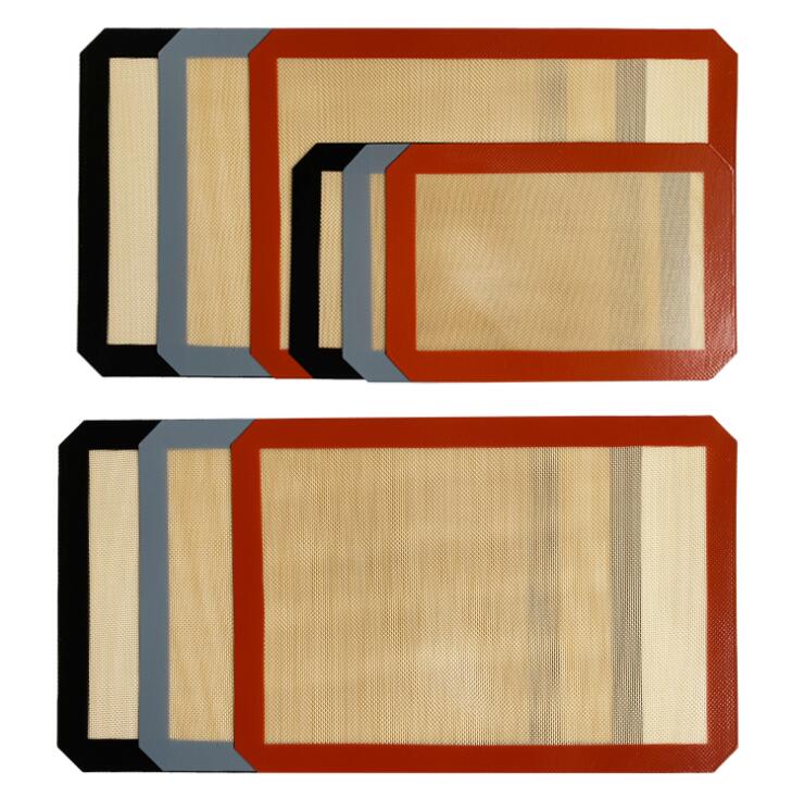 Silicone Macaron Baking Mat 2