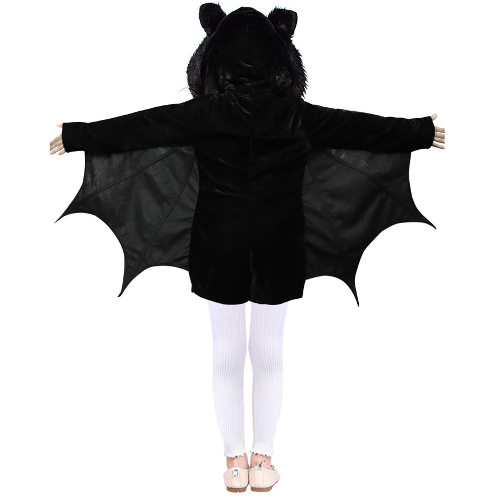 Kids' black bat cape Halloween costume – view 2