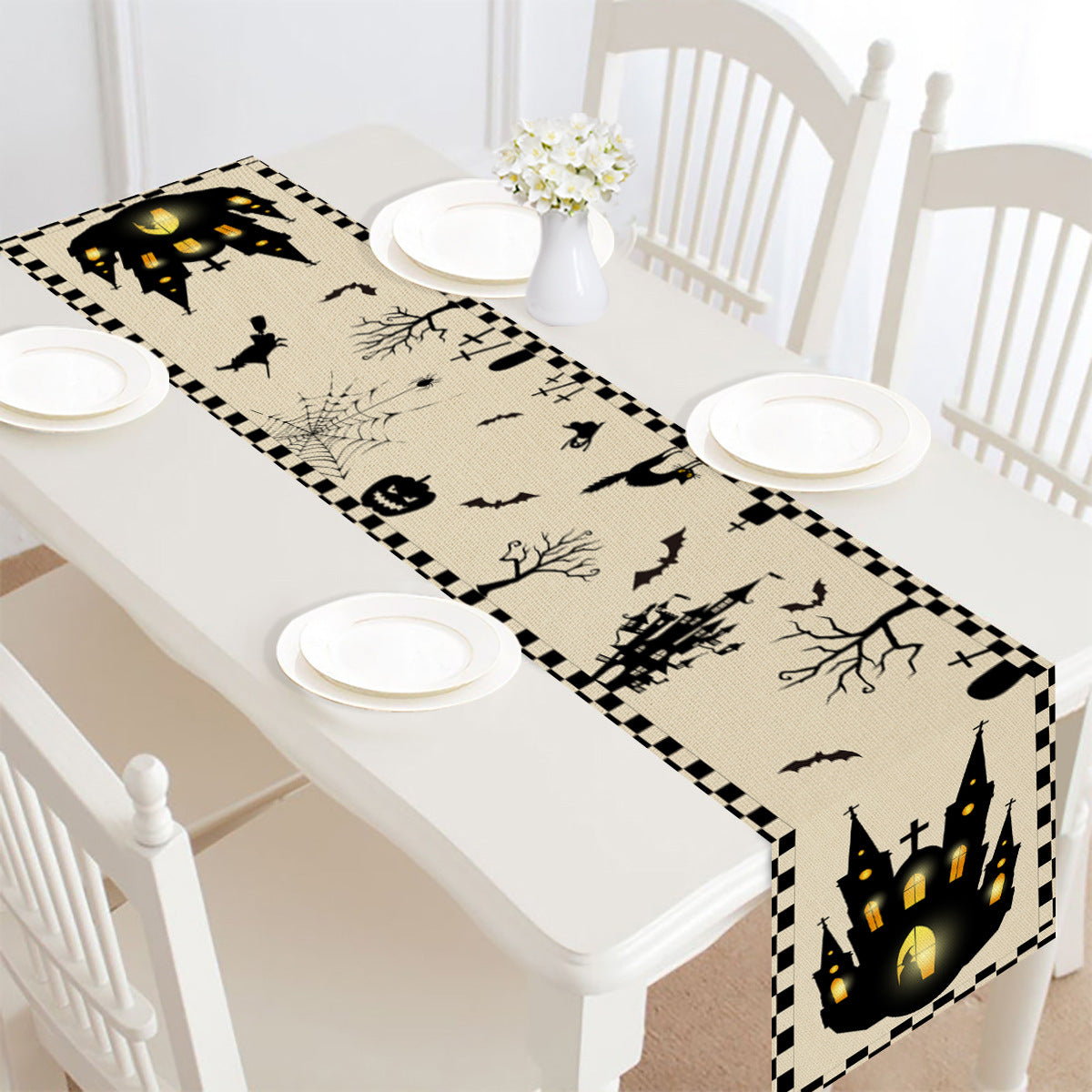 Halloween table runner – view 2