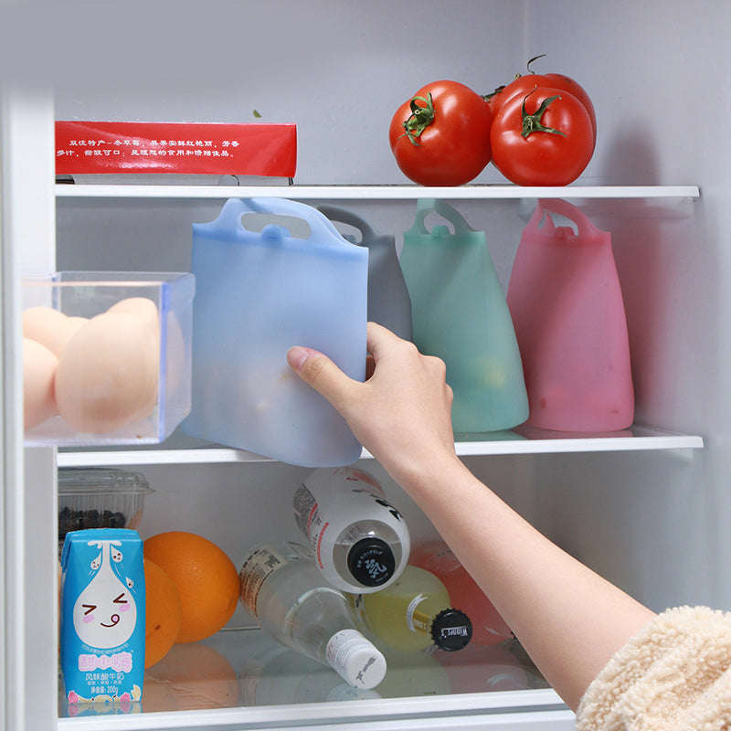 Reusable silicone food storage bag