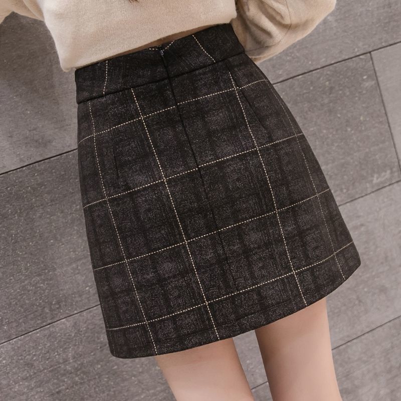 Women's Plaid Asymmetric Mini Skirt - view 10