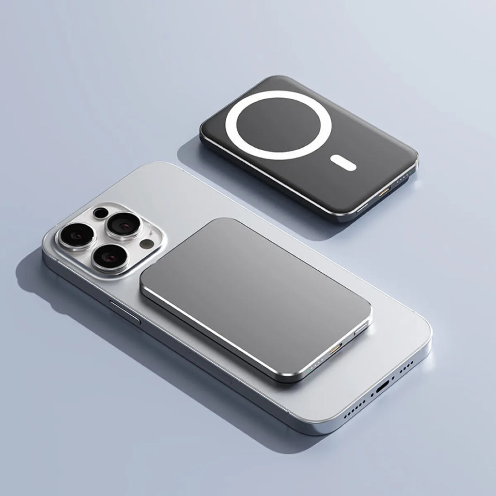 Magnetic wireless power bank for iPhone 18 Pro MagSafe