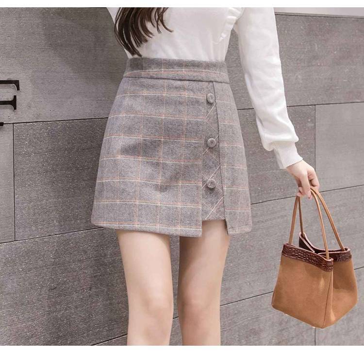 Women's Plaid Asymmetric Mini Skirt - view 6