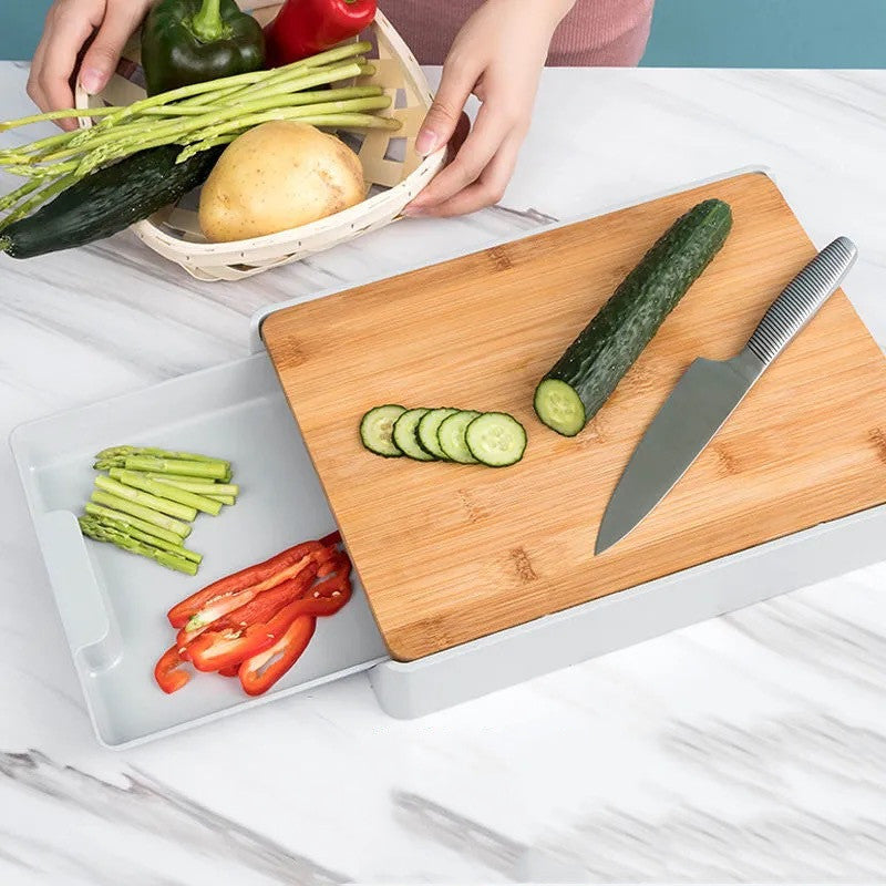 Bamboo cutting board with vegetables